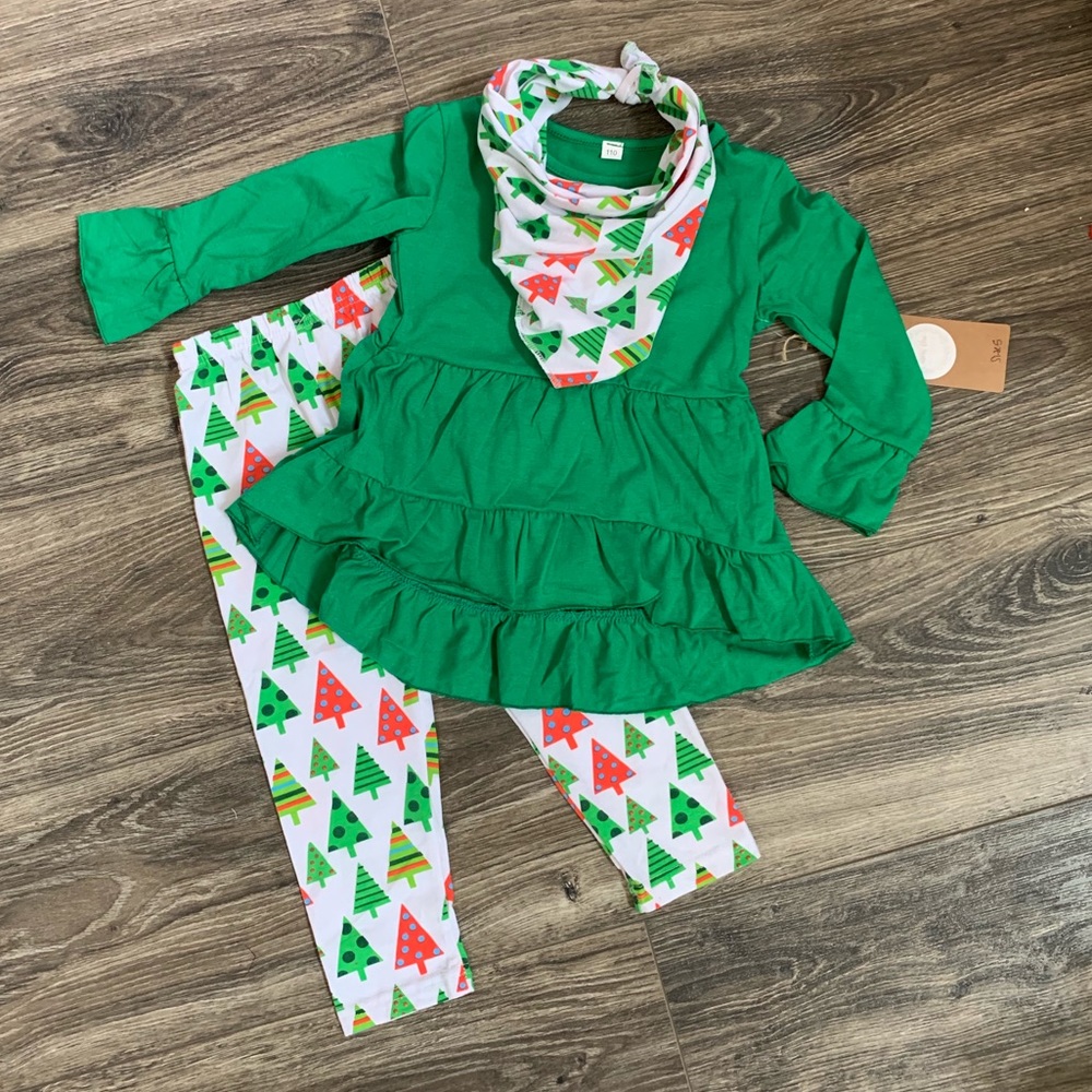 NWT Girls Boutique Christmas outfit